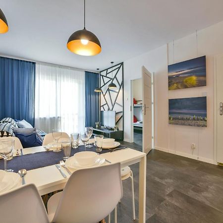 Apartament Wakacyjny Z Klimatyzacja Kołobrzeg Exterior foto